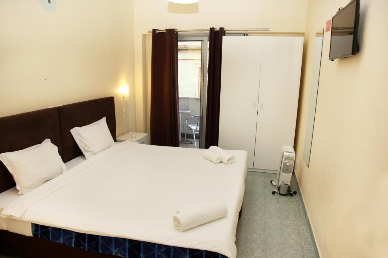 Gasthuis Lisbon Suite Home 2*